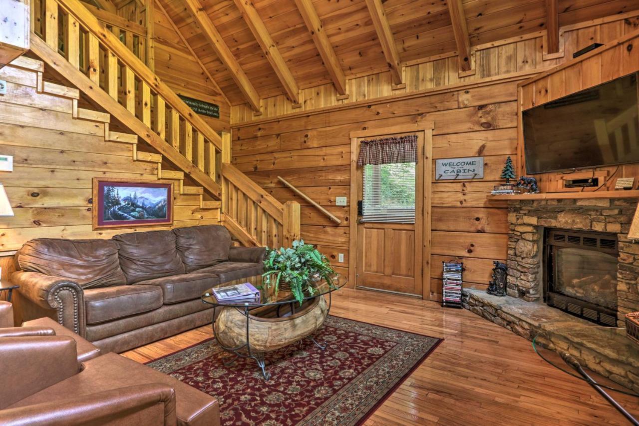 Gatlinburg Mountainside Escape With Deck And Hot Tub! Villa Kültér fotó