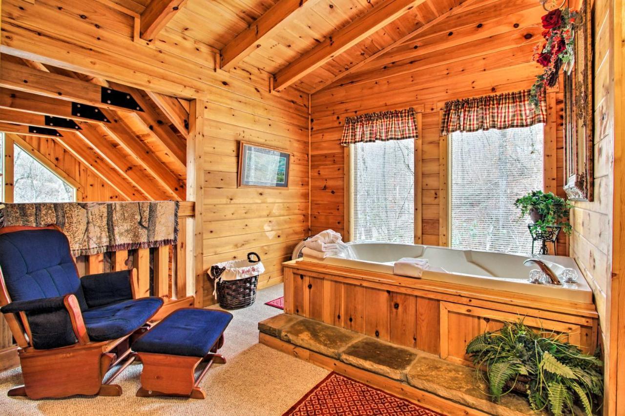 Gatlinburg Mountainside Escape With Deck And Hot Tub! Villa Kültér fotó
