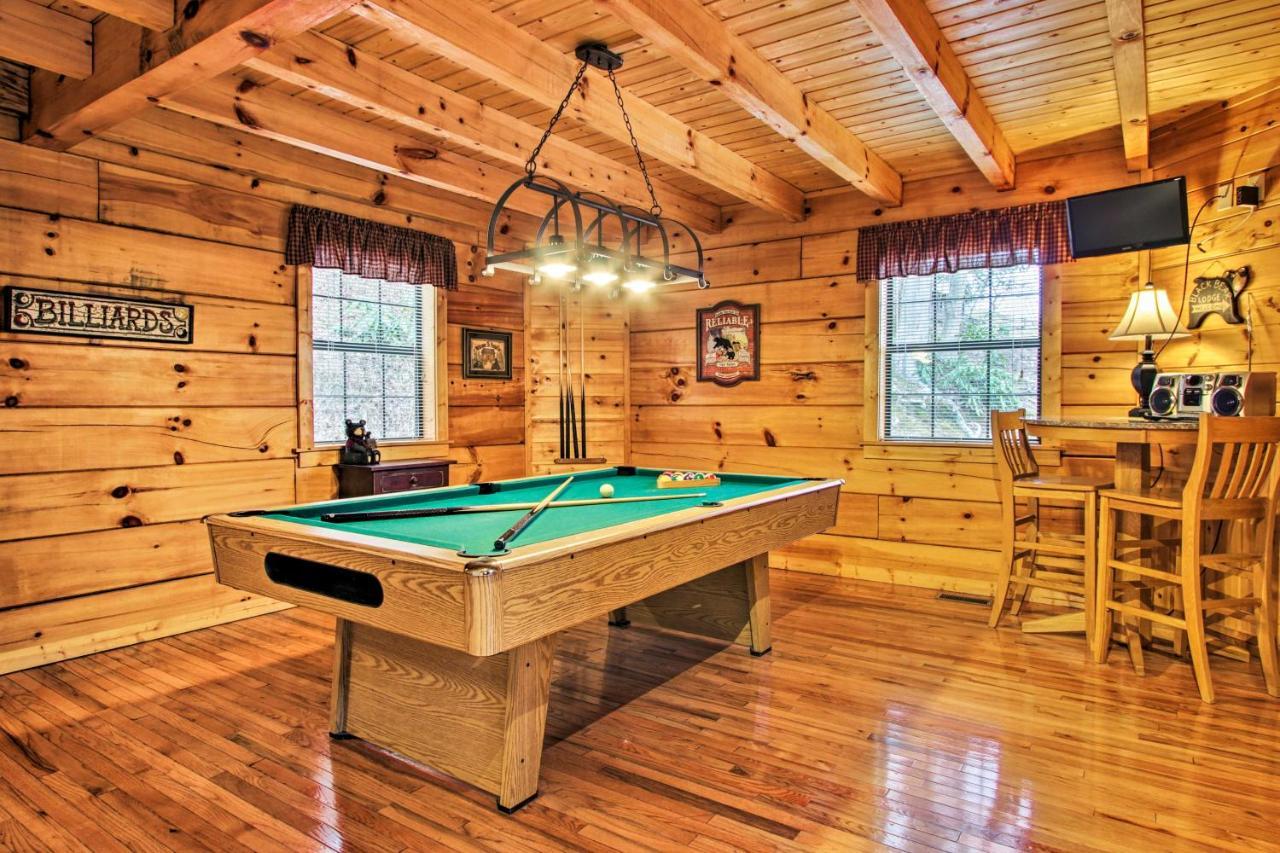 Gatlinburg Mountainside Escape With Deck And Hot Tub! Villa Kültér fotó